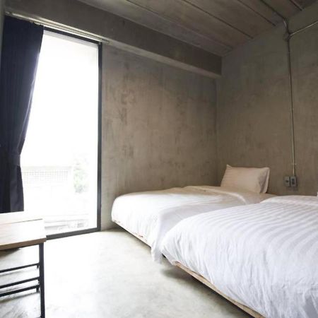 B Arch House Hotel Csiangmaj Kültér fotó